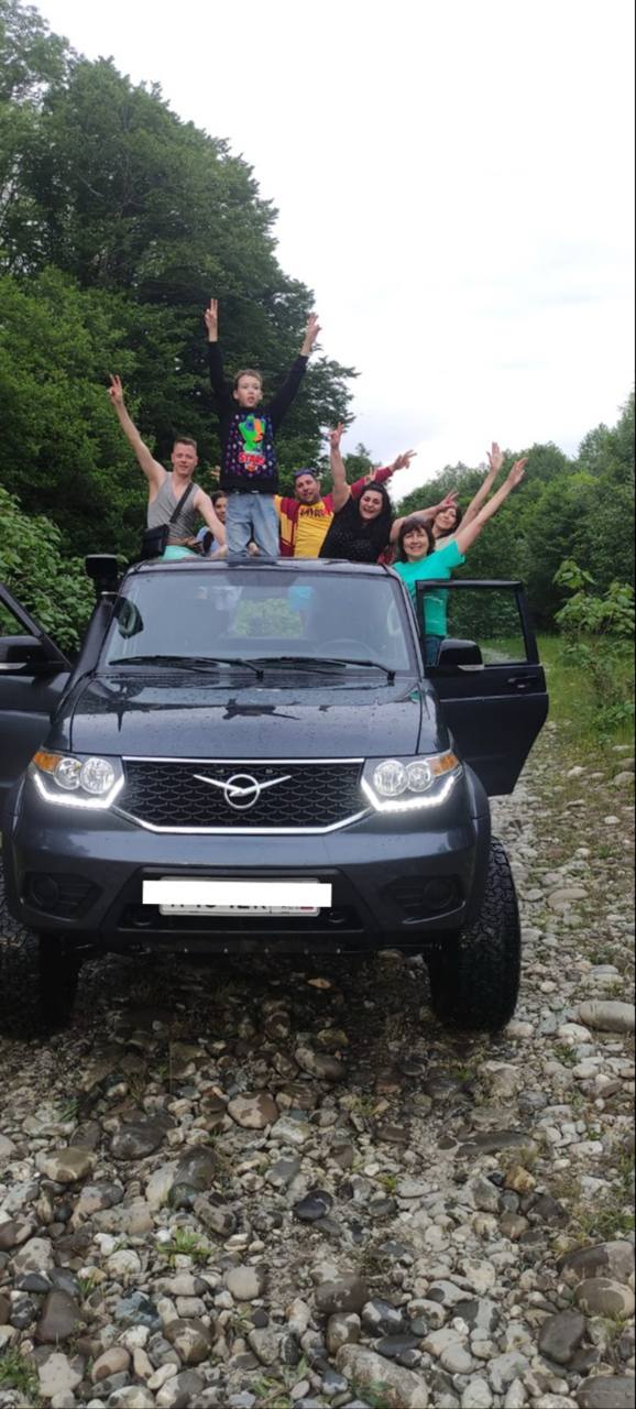 Горы и водопады